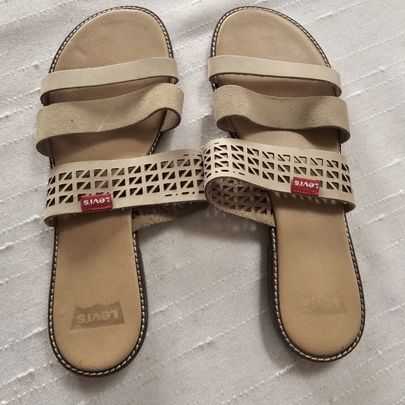 Women's Levis slip-on stone/ beige suede sandals size 9 - Picture 1 of 6
